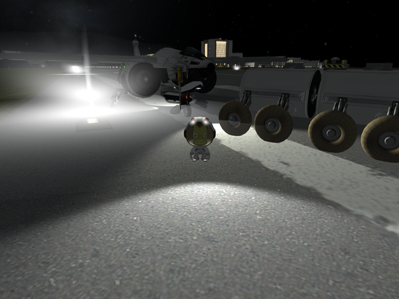 Einmal um Kerbin mit unter 300 Liter Fuel