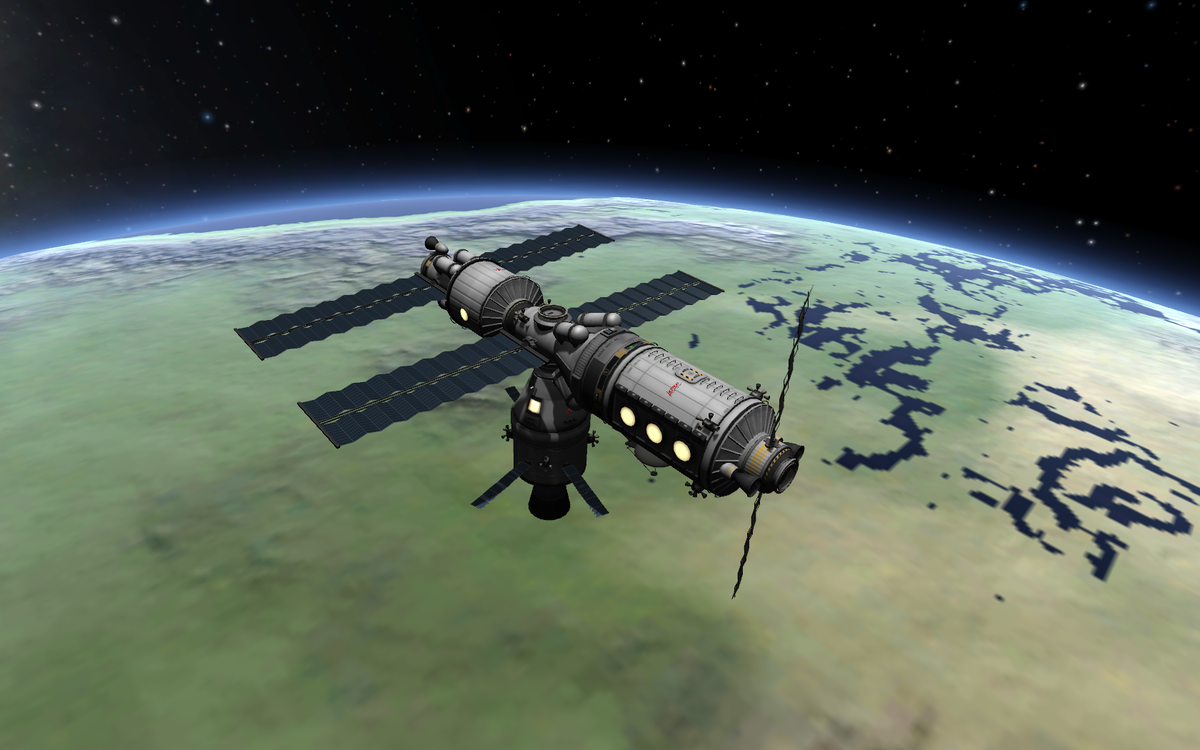 Realscale Kerbin Station